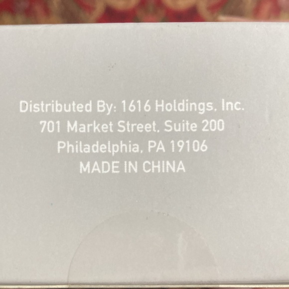 Uptech photo reusable camera uses 35mm film new in box - Picture 3 of 3